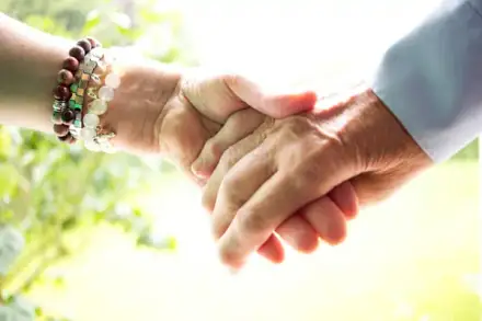 Foto von Hand in Hand 24 GmbH - 24 Stunden Betreuung - Haushaltshilfe - Alltagsbegleitung - Pflegeberatung