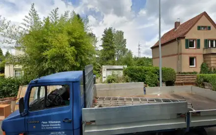 Foto von Hand in Hand Assistenz